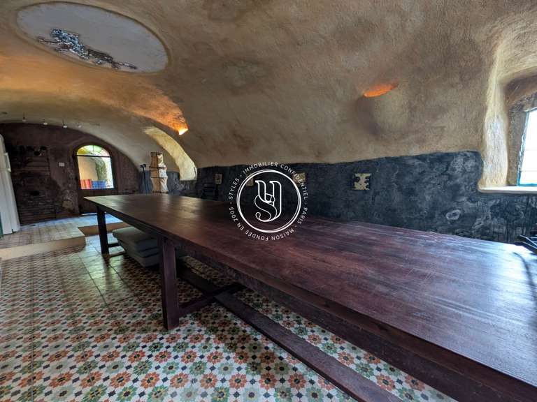 Villa Uzès - 11 chambres - 434m²