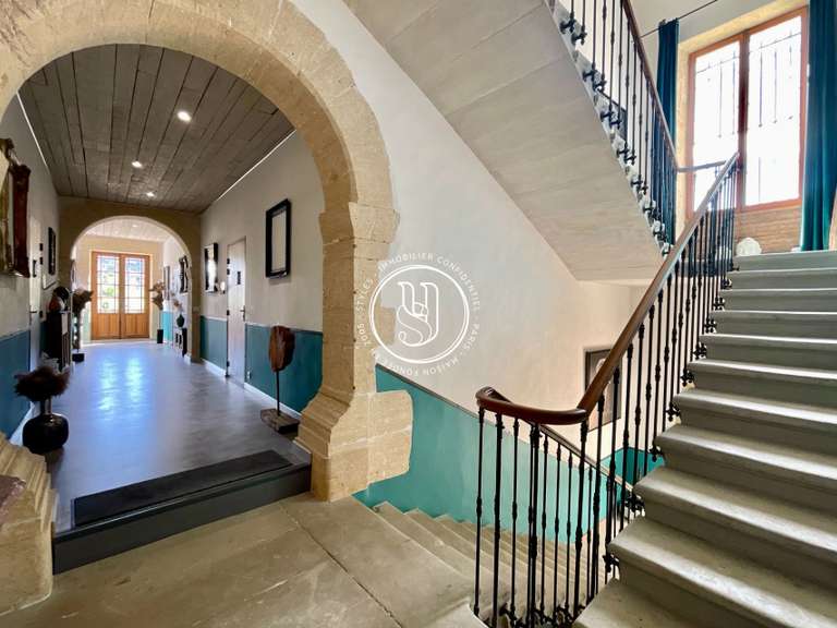 Villa Uzès - 14 chambres - 750m²