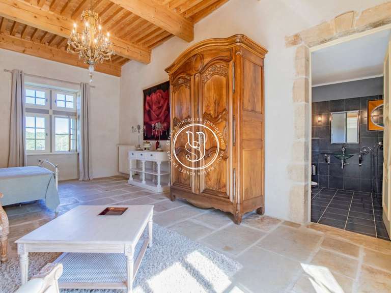 Villa Uzès - 9 chambres - 394m²