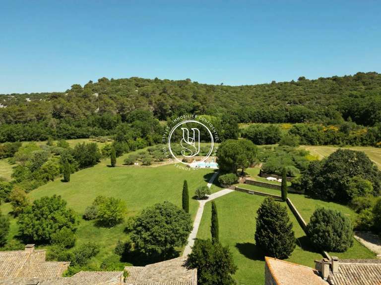 Villa Uzès - 13 chambres - 710m²