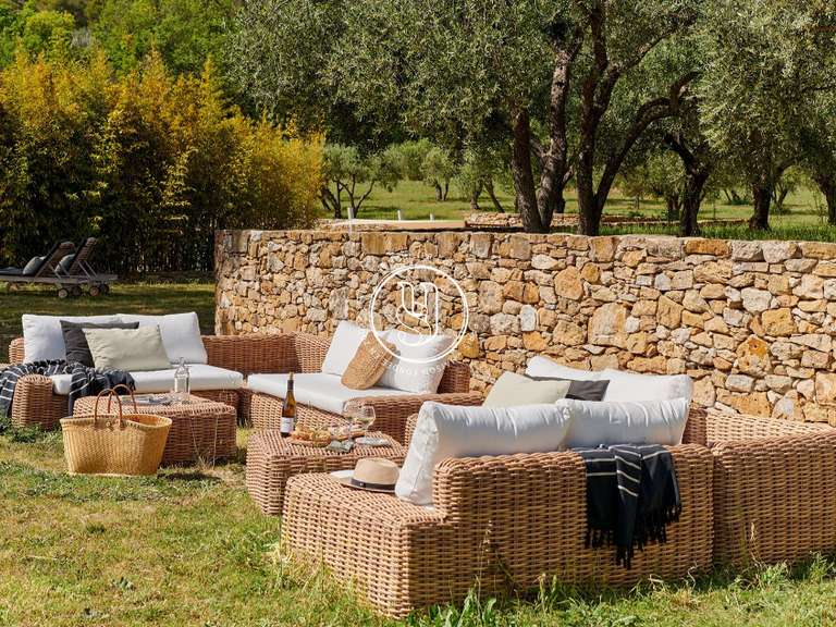 Villa Uzès - 13 chambres - 710m²