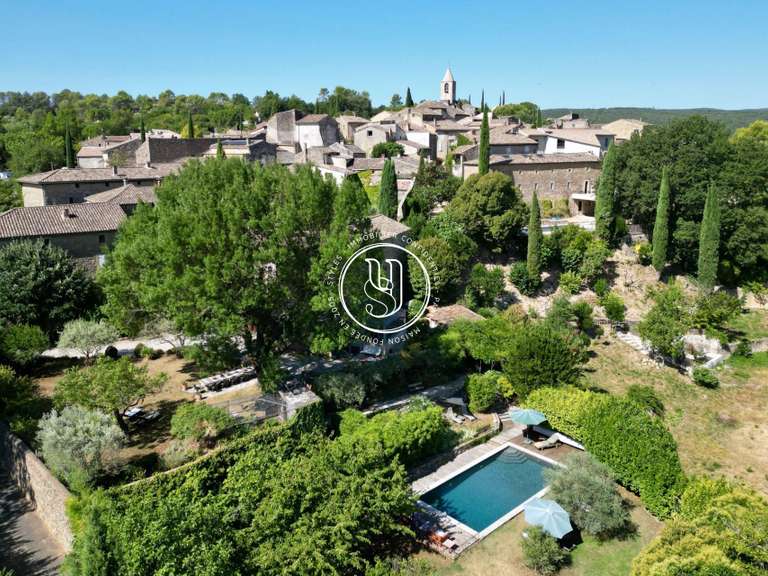 Villa Uzès - 6 chambres - 360m²