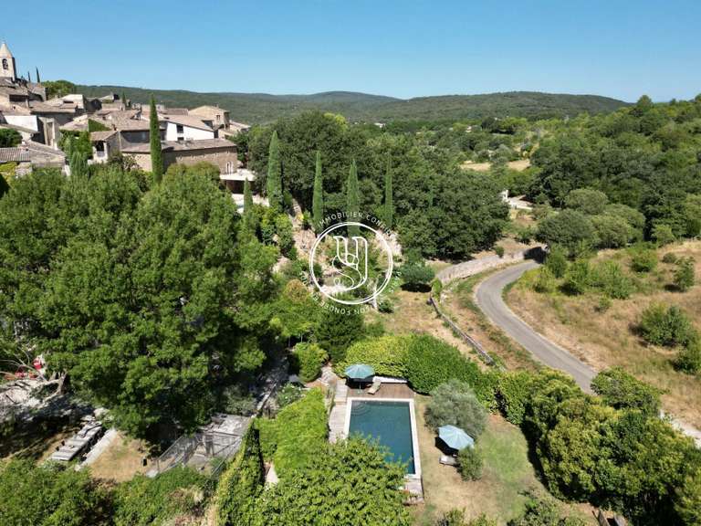 Villa Uzès - 6 chambres - 360m²