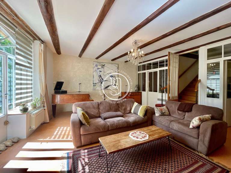 Villa Uzès - 6 chambres - 360m²