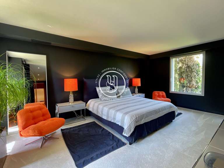 Villa Uzès - 5 chambres - 303m²