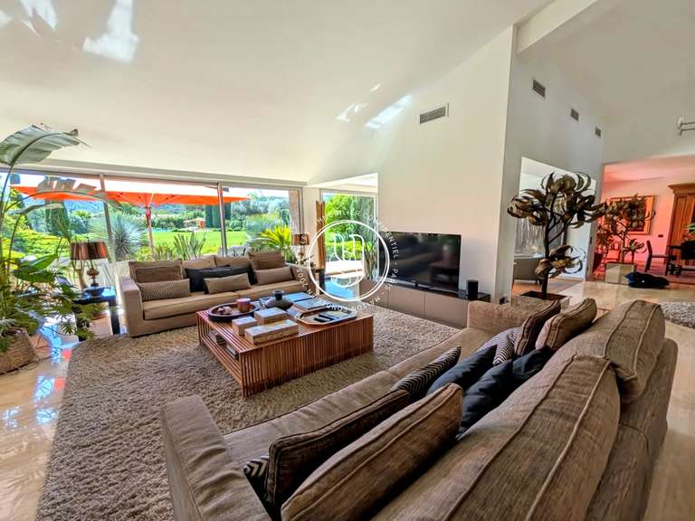 Villa Uzès - 5 chambres - 303m²