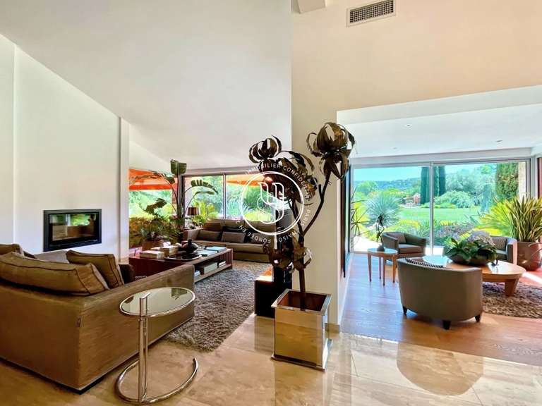Villa Uzès - 5 chambres - 303m²
