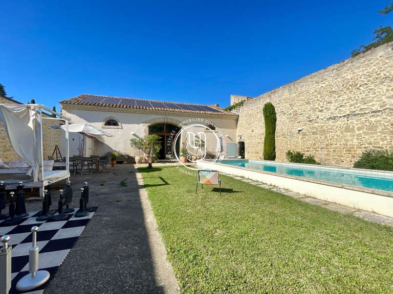 Villa Uzès - 6 chambres - 498m²
