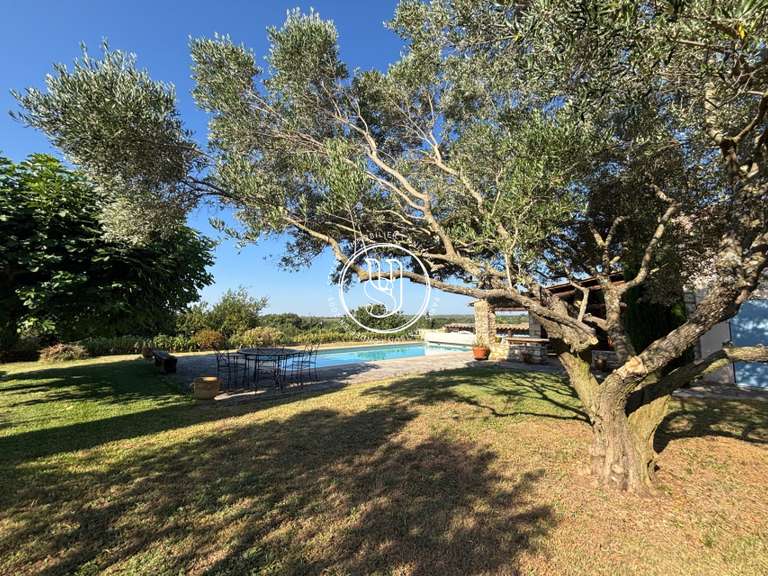 Villa Uzès - 7 bedrooms - 351m²