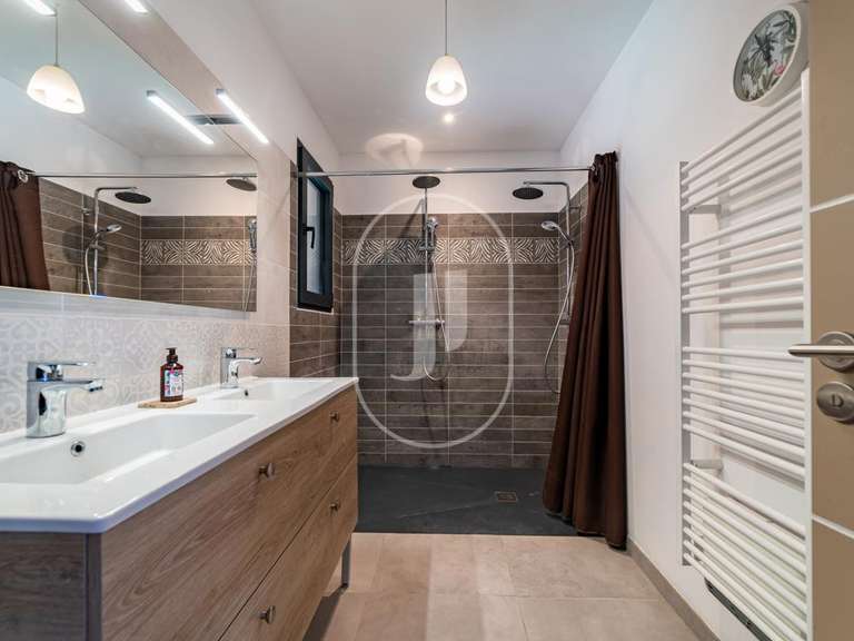 Villa Uzès - 2 chambres - 130m²