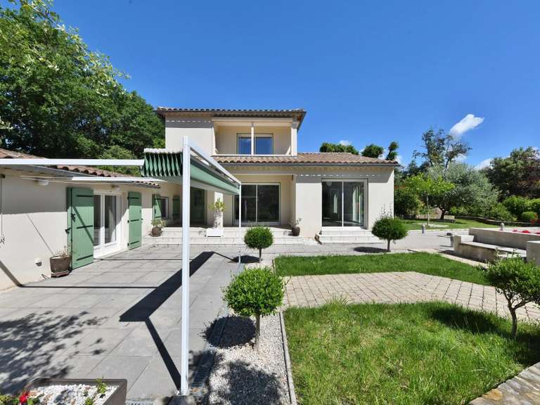 Villa Uzès - 6 chambres - 232m²