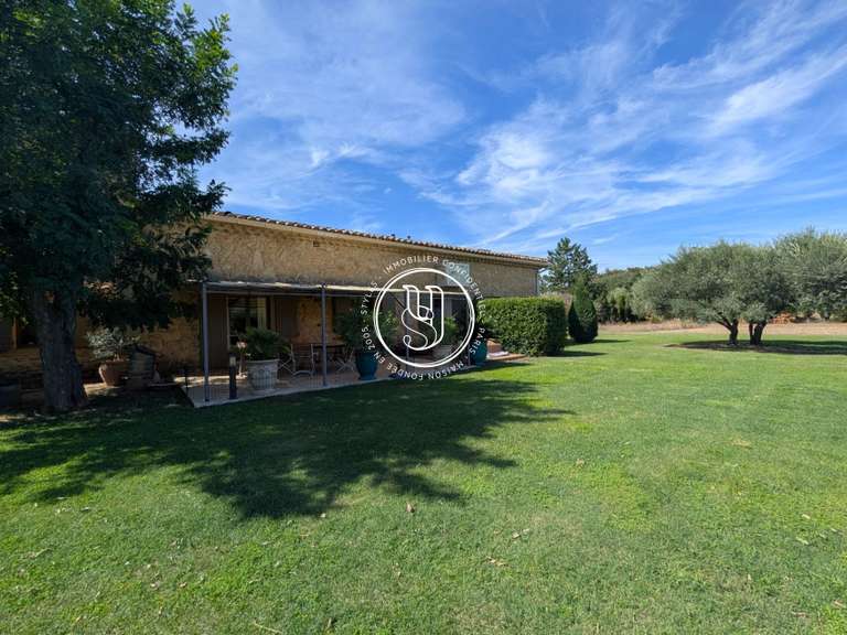 Villa Uzès - 11 chambres - 529m²