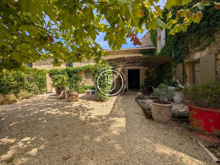 Villa Uzès - 11 chambres - 529m²