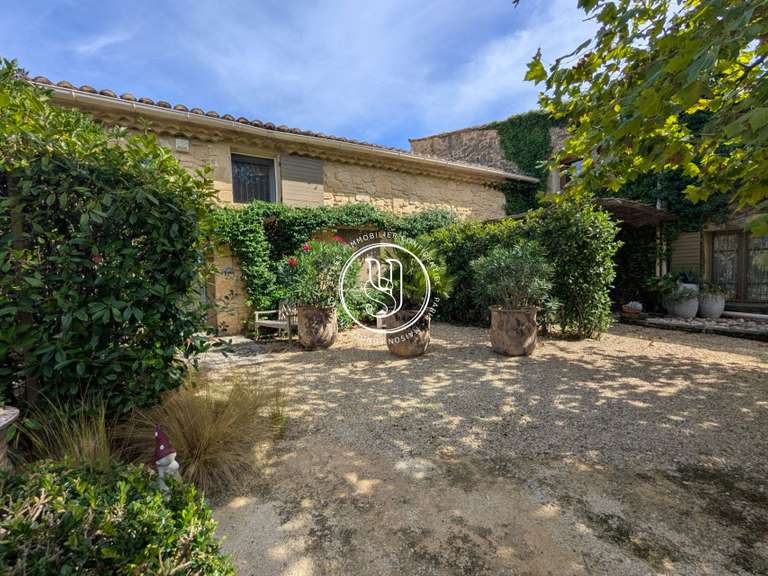 Villa Uzès - 11 chambres - 529m²