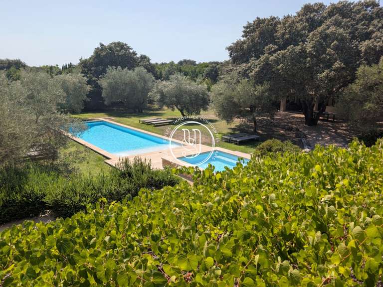 Villa Uzès - 5 chambres - 318m²