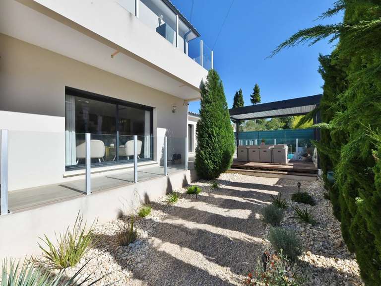 Villa Uzès - 3 chambres - 150m²