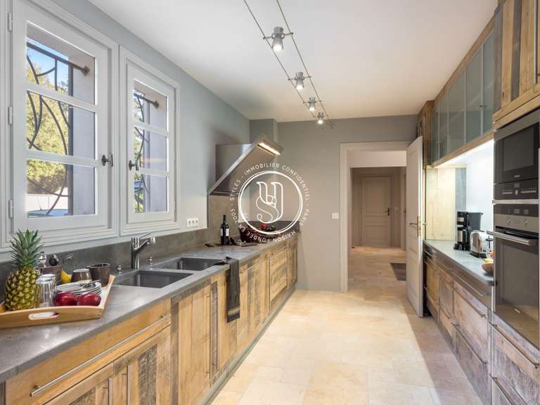 Villa Uzès - 5 chambres - 318m²