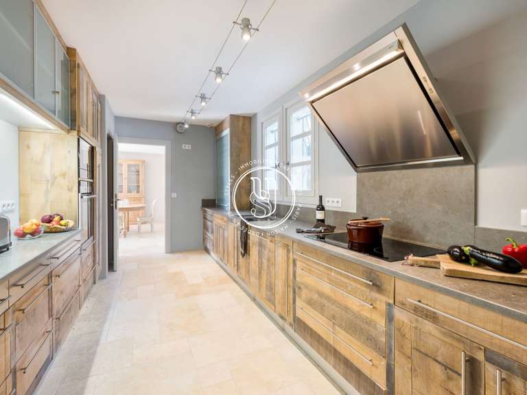 Villa Uzès - 5 chambres - 318m²