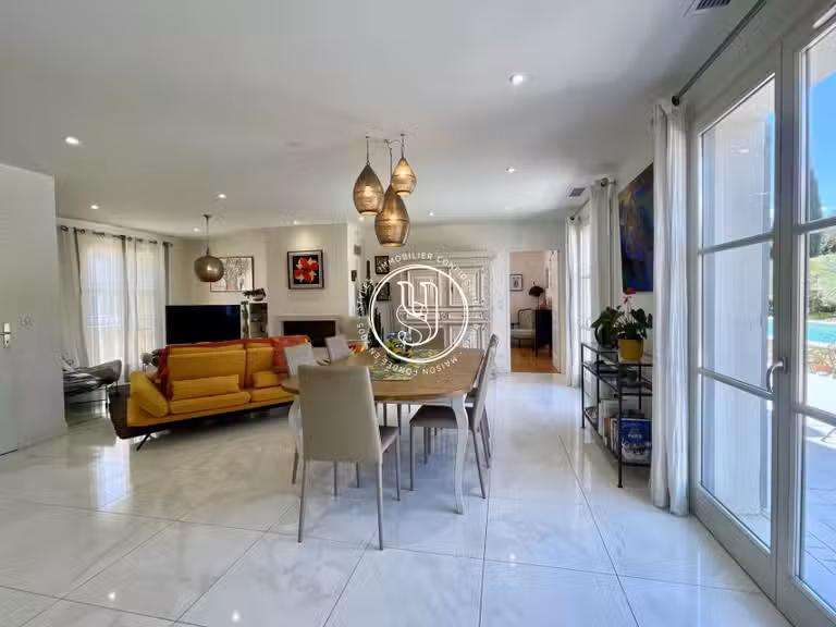 Villa Uzès - 4 bedrooms - 152m²