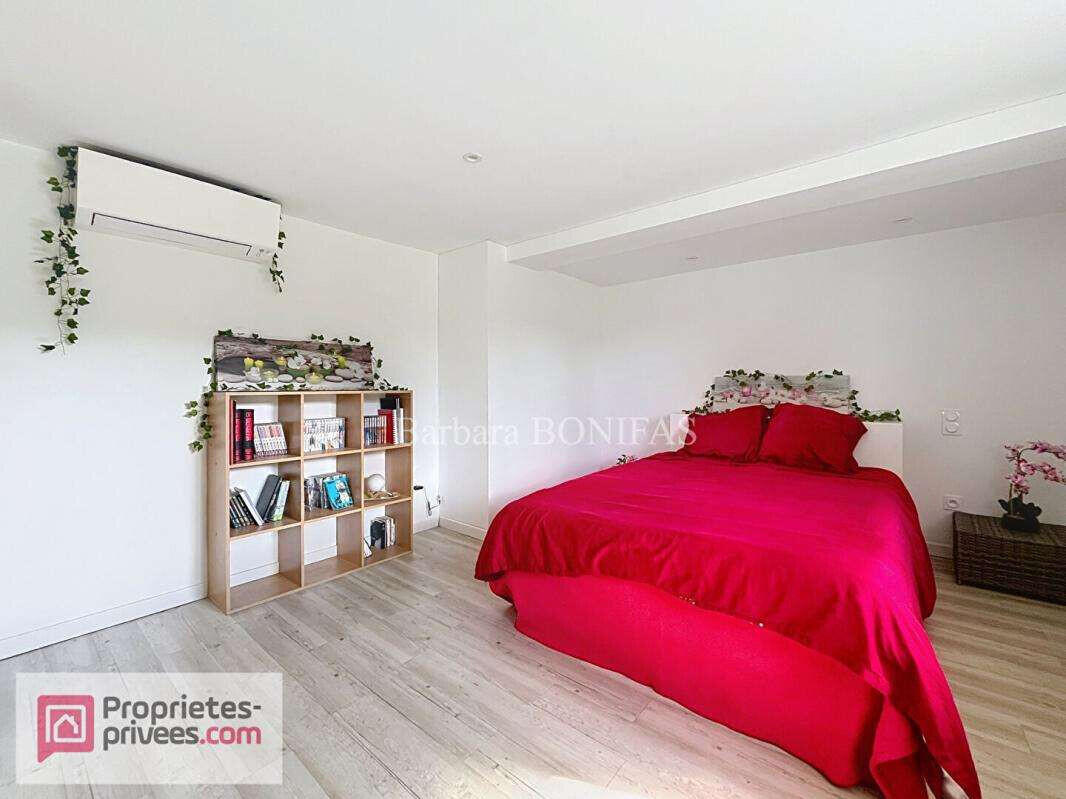 House Vacquiers