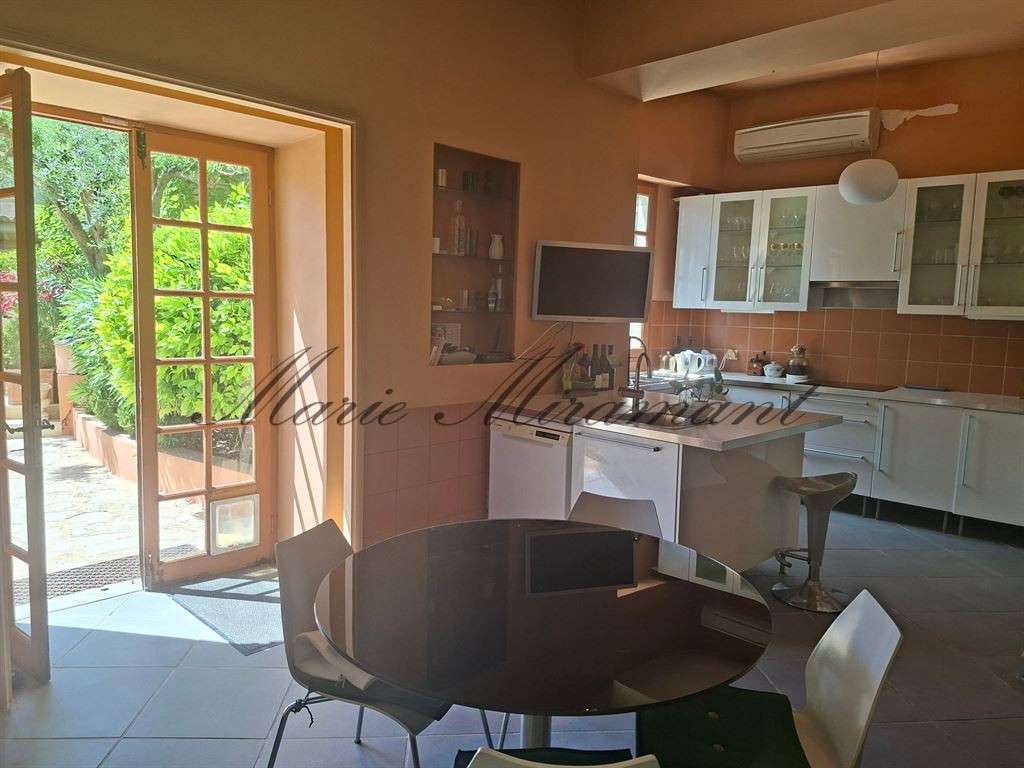 Mansion Vaison-la-Romaine