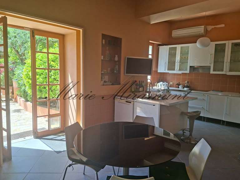 Hôtel particulier Vaison-la-Romaine - 7 chambres - 800m²