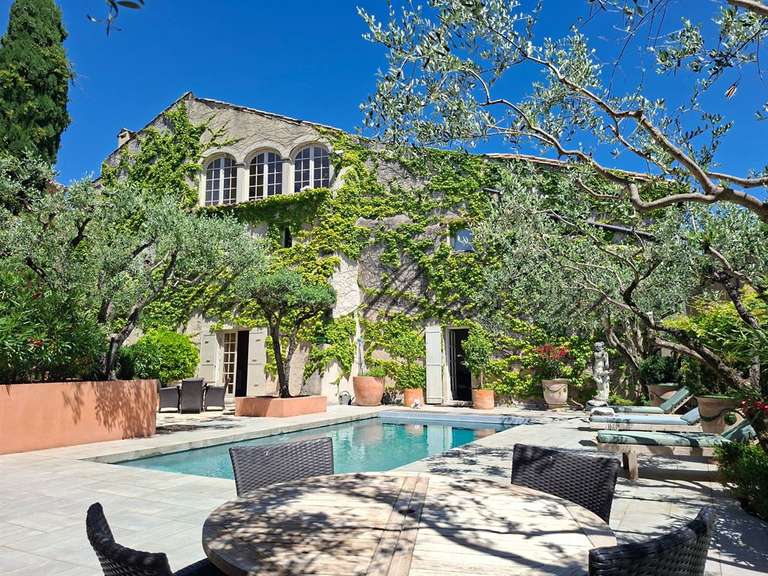 Hôtel particulier Vaison-la-Romaine - 7 chambres - 660m²