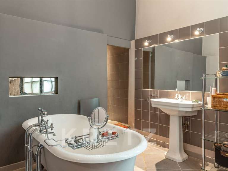 Hôtel particulier Vaison-la-Romaine - 7 chambres - 910m²