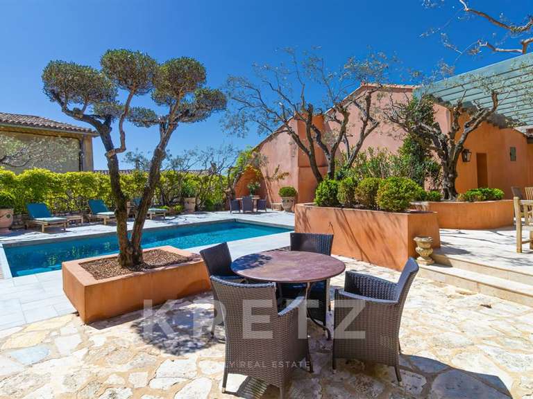 Hôtel particulier Vaison-la-Romaine - 7 chambres - 910m²