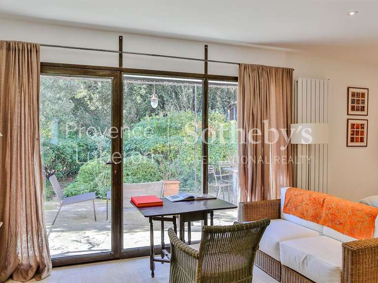 House Vaison-la-Romaine - 8 bedrooms - 700m²