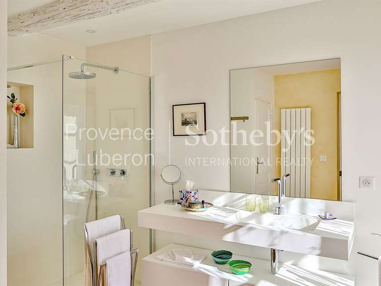 House Vaison-la-Romaine - 8 bedrooms - 700m²