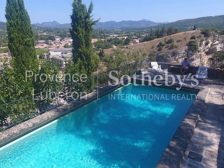 House Vaison-la-Romaine - 8 bedrooms - 500m²