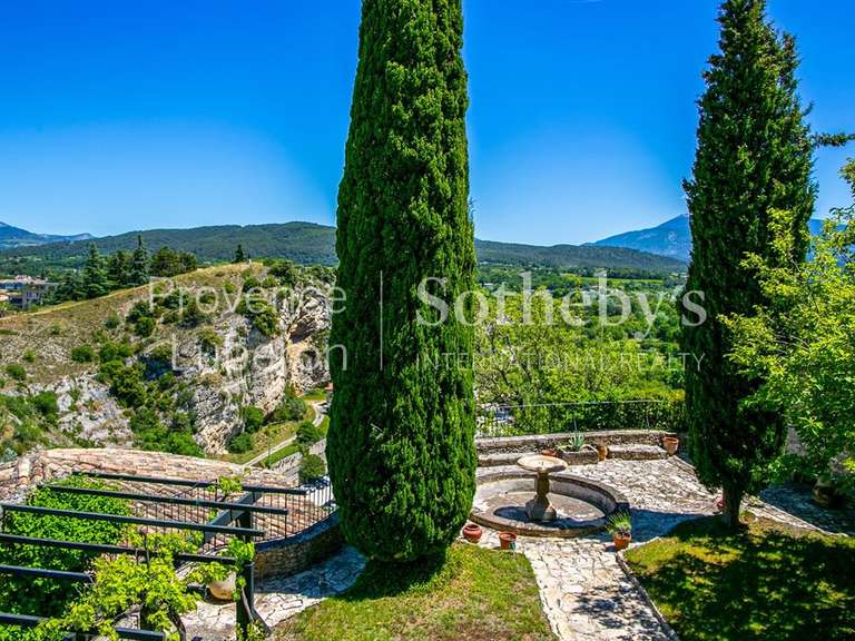 House Vaison-la-Romaine - 8 bedrooms - 500m²
