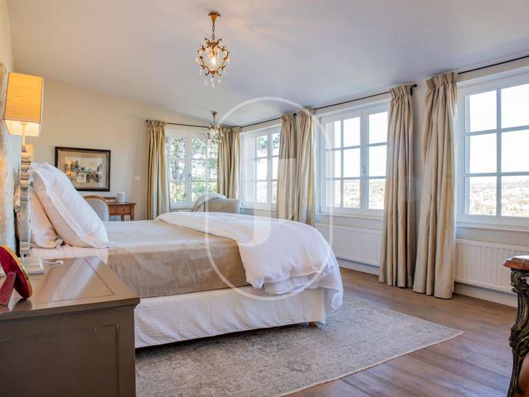 Maison Vaison-la-Romaine - 5 chambres - 271m²