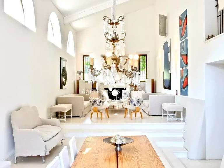 Maison Vaison-la-Romaine - 5 chambres - 10000m²