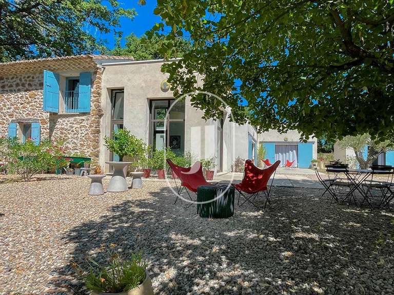 Maison Vaison-la-Romaine - 3 chambres - 181m²