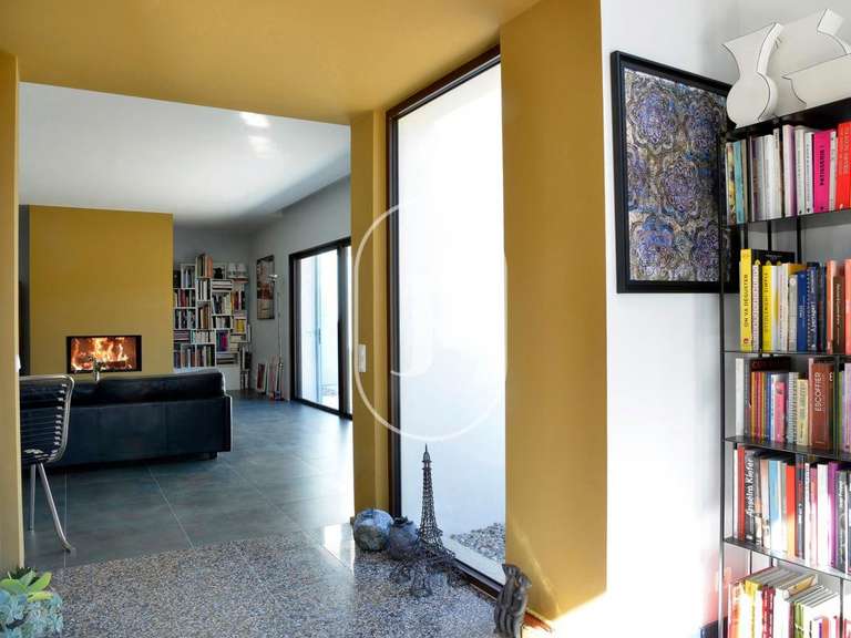 Maison Vaison-la-Romaine - 3 chambres - 181m²