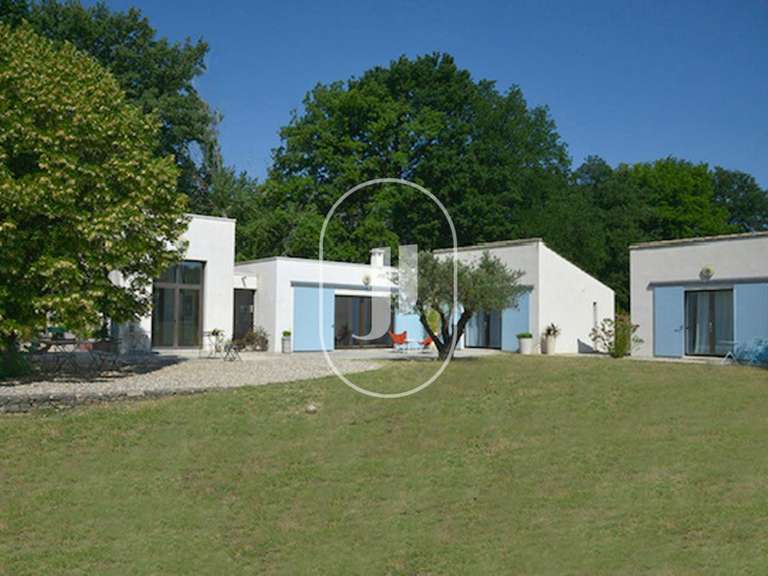 Maison Vaison-la-Romaine - 3 chambres - 181m²