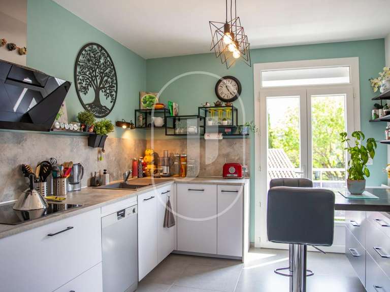 Maison Vaison-la-Romaine - 4 chambres - 214m²