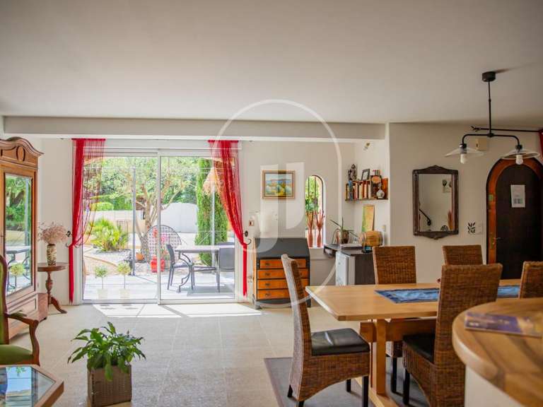 Maison Vaison-la-Romaine - 4 chambres - 214m²