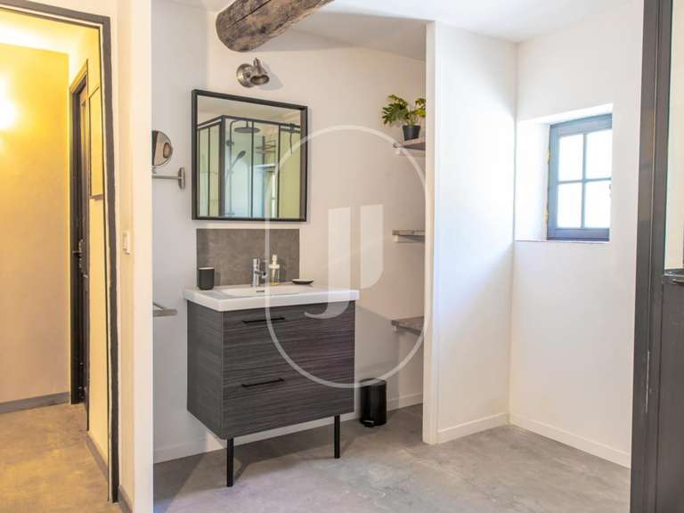 Maison Vaison-la-Romaine - 5 chambres - 207m²