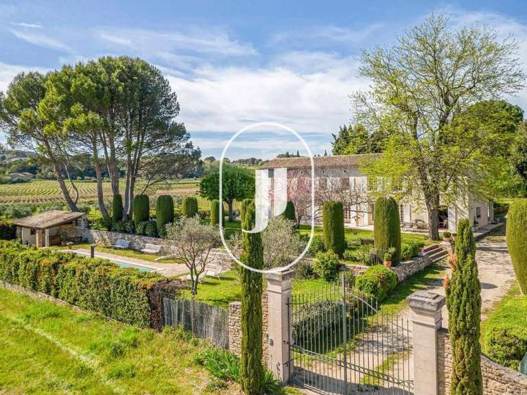 Maison Vaison-la-Romaine - 8 chambres - 300m²