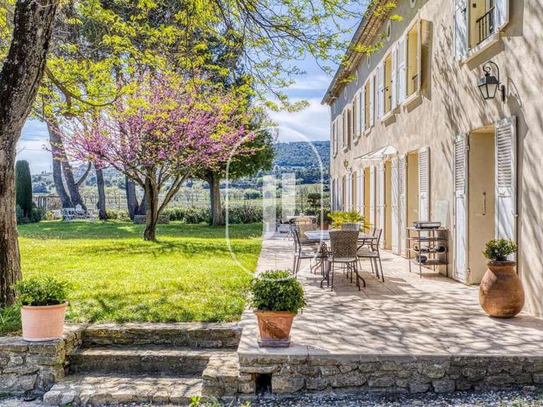 Maison Vaison-la-Romaine - 8 chambres - 300m²