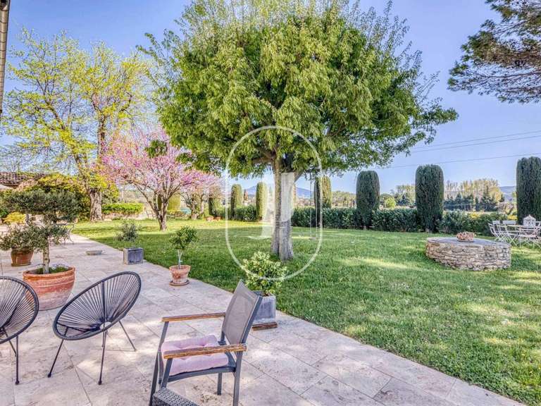 Maison Vaison-la-Romaine - 8 chambres - 300m²