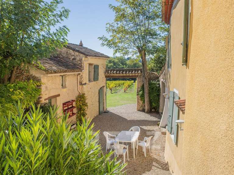House Vaison-la-Romaine - 8 bedrooms - 370m²