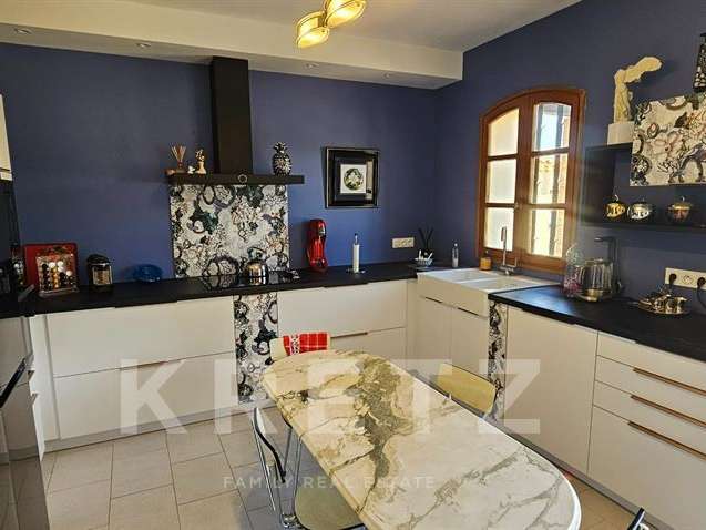 Maison Vaison-la-Romaine - 4 chambres - 248m²