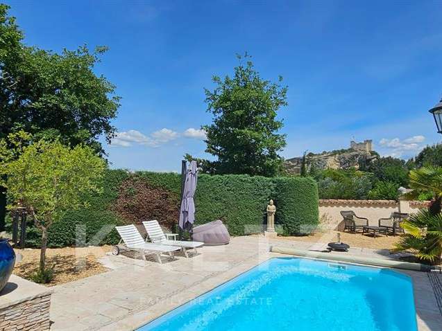 Maison Vaison-la-Romaine - 4 chambres - 248m²