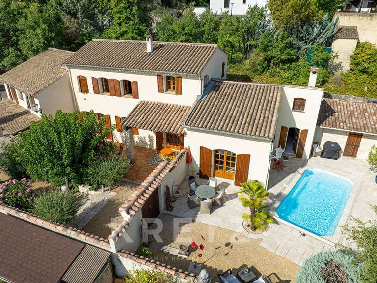 Maison Vaison-la-Romaine - 4 chambres - 248m²