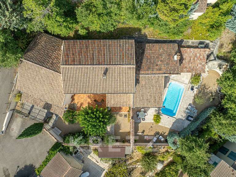 Maison Vaison-la-Romaine - 4 chambres - 248m²