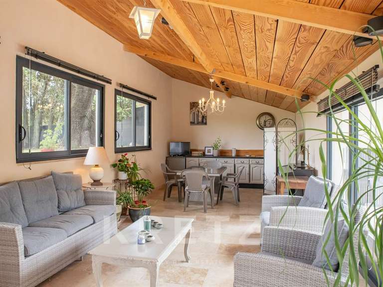 Maison Vaison-la-Romaine - 12 chambres - 477m²